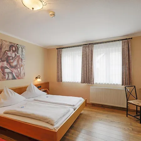 Lindenhof Hotel Osterspai