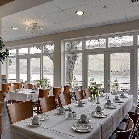 Lindenhof 3* Osterspai