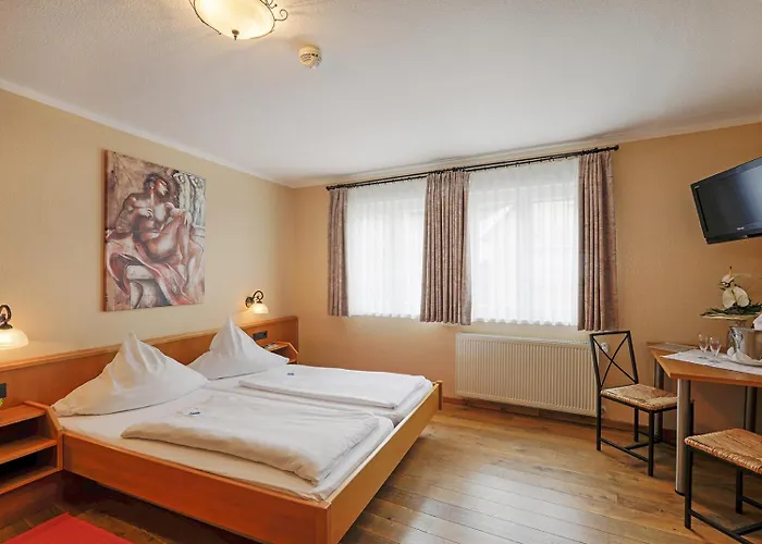 Lindenhof Hotel Osterspai