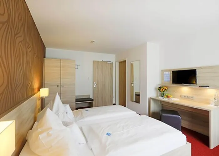 Lindenhof 3* Osterspai